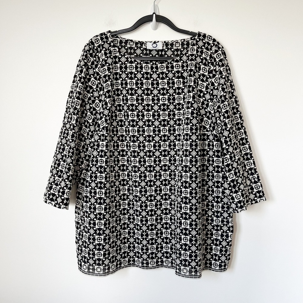 Voyage by Marina Rinaldi Embroidered Eyelet Tunic Top Black White Womens 18